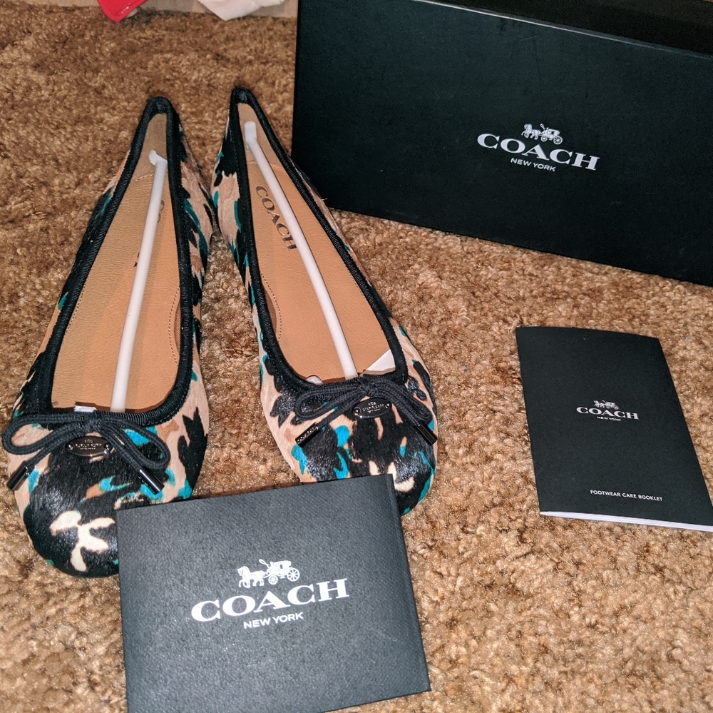 Brand new Coach Flats sz 7.5